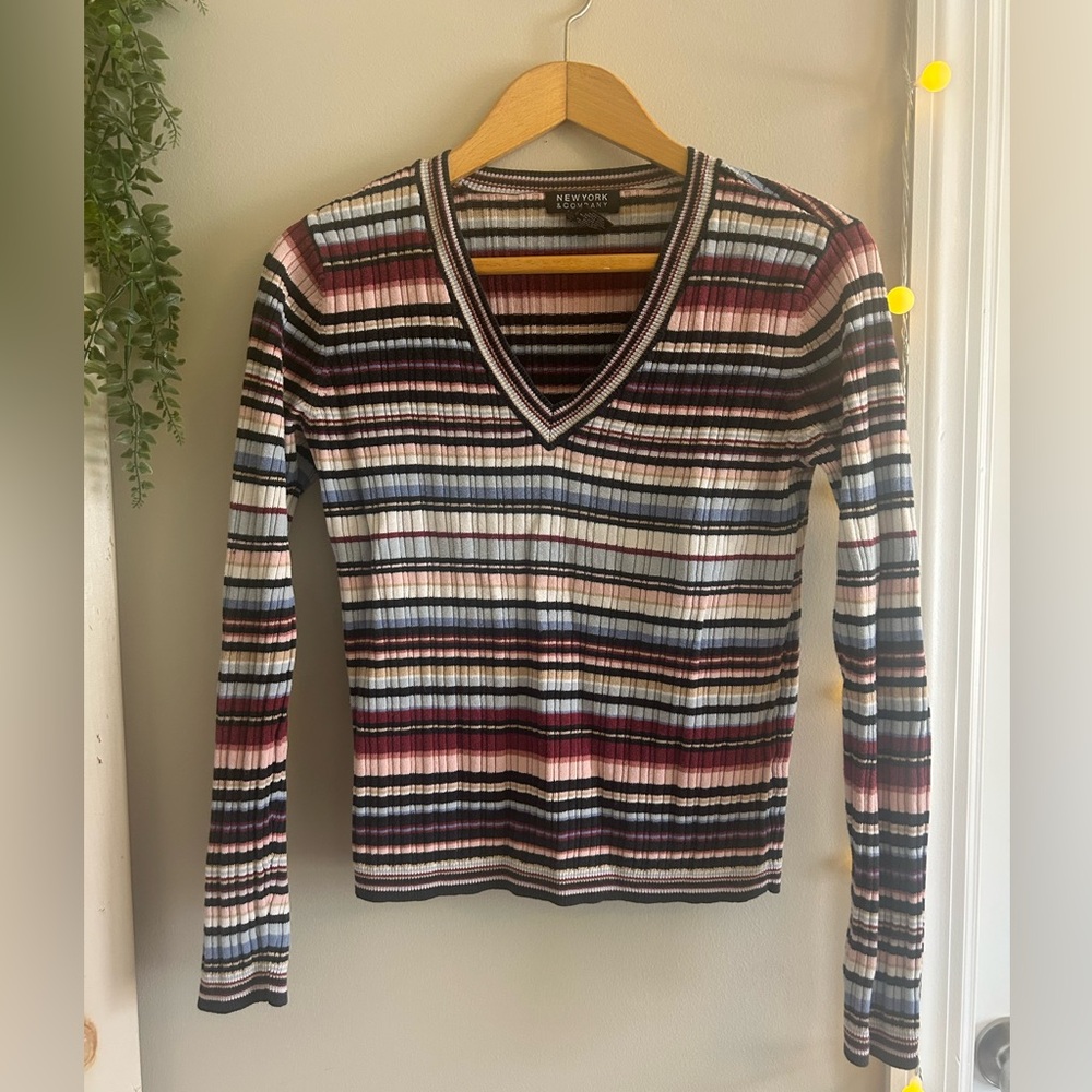 New York & Company Striped V-Neck Ribbed Long Sleeve Top - Multicolor medium